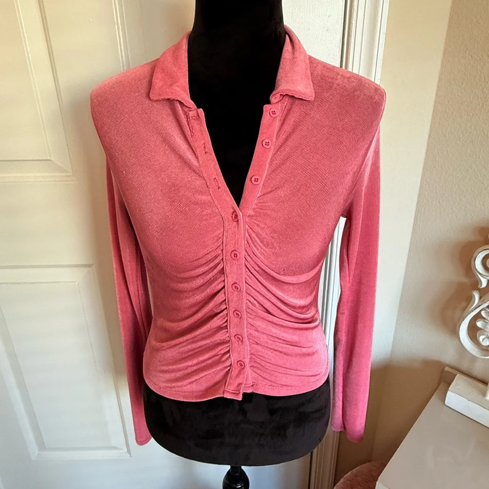 Pink Ruched Button-Up Top - Picture 5 of 14